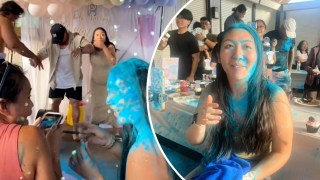 Face it: This gender reveal totally ‘blue’ it