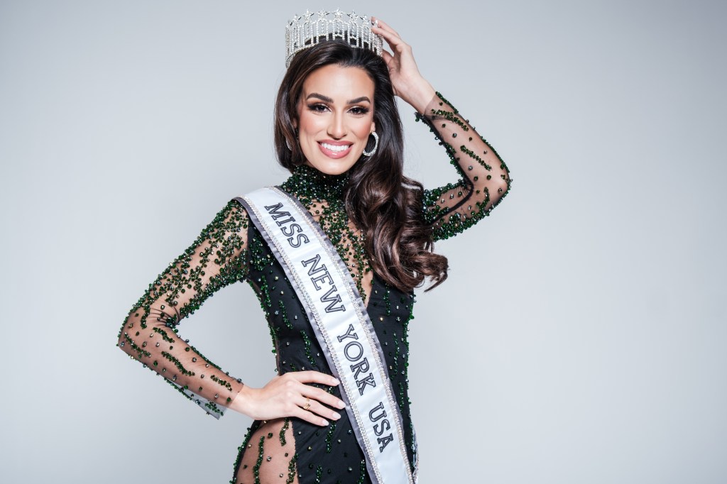 Sciaca was Miss New York USA from 2021 to 2022. She now works in luxury real estate with the Corcoran Group