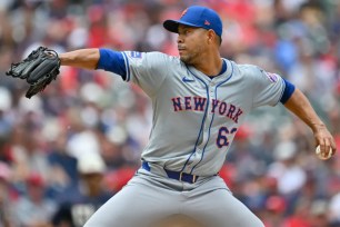 Carlos Quintana delivers a pitch during the Mets' 6-3 loss to the Guardians.