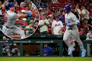 Pete Alonso, rounding the bases after a solo homer in the ninth inning, also belted a two-run double in the fifth (inset) to help lead the Mets to a 7-5 comeback win over the Cardinals.