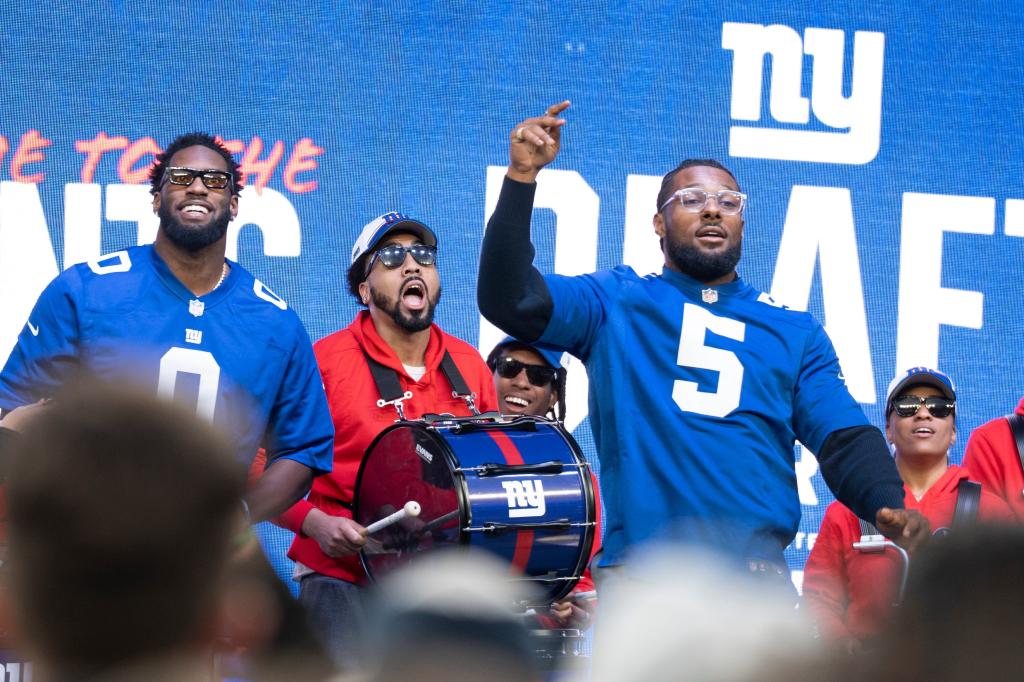 Brian Burns (right) and Kayvon Thibodeaux (left) during the NY Giants and NY Jets draft party at MetLife Stadium.