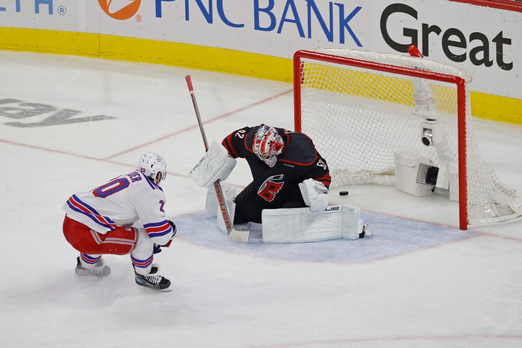 Chris Kreider scored a shorthanded goal for the Rangers in Game 3.