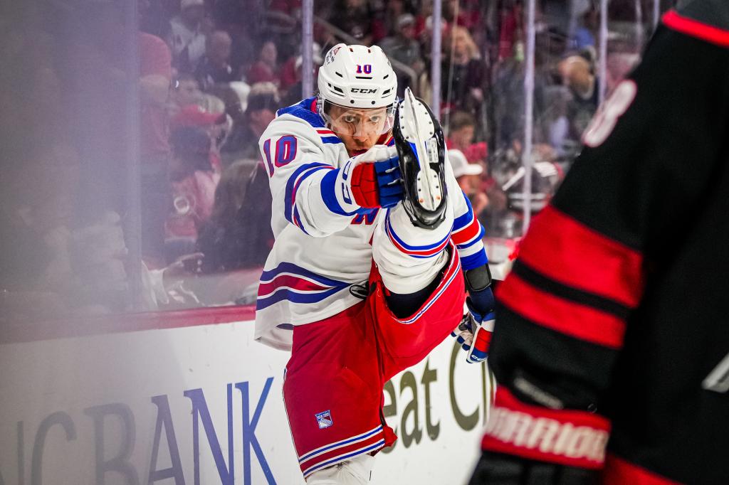 Artemi Panarin and the Rangers have now won seven consecutive games to begin the postseason.
