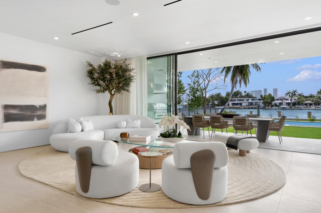 There is plenty of room to entertain in this modern Venetian Islands home