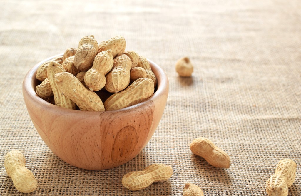 Researchers from King’s College London observed over 500 children to age 12. They found that kids who were fed peanuts as a paste or puree until they turned 5 were 71% less likely to develop a peanut allergy than children who avoided peanuts.