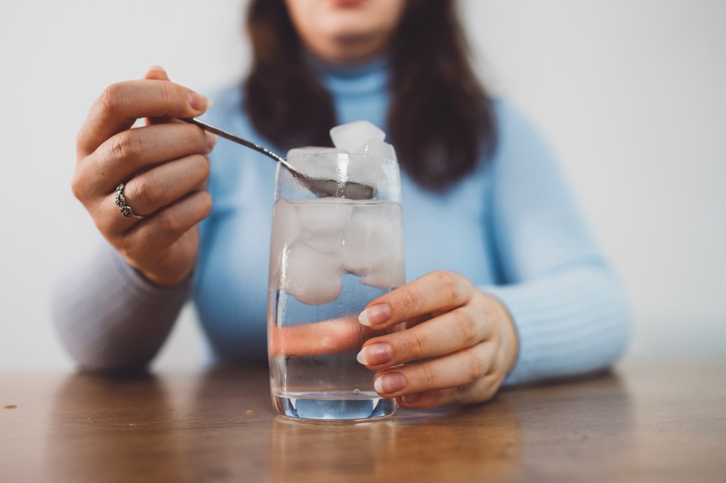 People may chew ice out of boredom, hunger, or stress, to stop smoking, to satisfy pregnancy cravings, or simply because they like the sound of the crunch. 