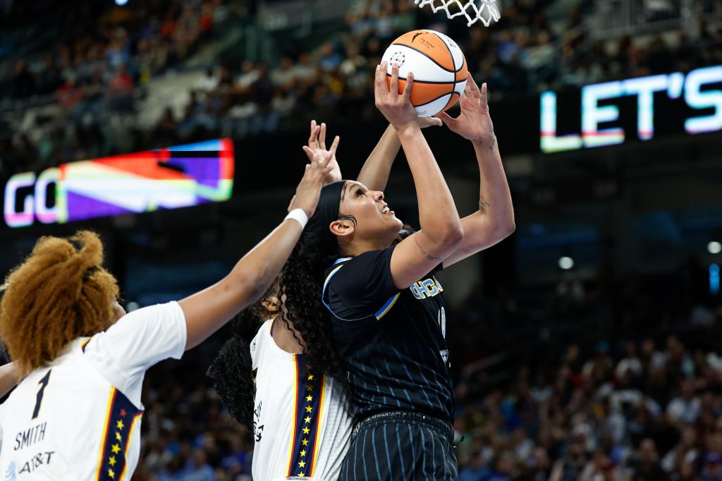 Sky center Kamilla Cardoso (10) goes to the basket against the Indiana Fever during the second half of a basketball game at Wintrust Arena on June 23, 2024. 