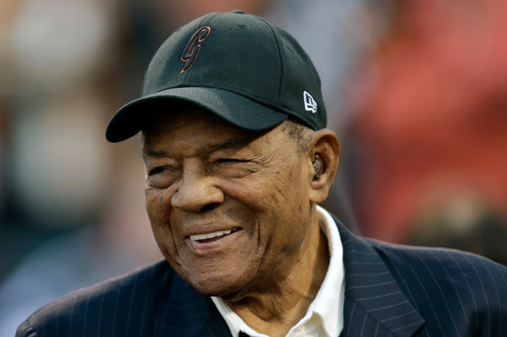 Willie Mays smiles prior to a game between the New York Mets and the San Francisco Giants in San Francisco, Aug. 19, 2016.