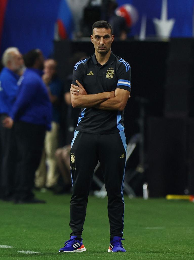 Argentina's soccer coach, Lionel Scaloni, reacting on the field during the Copa America 2024, Argentina versus Canada match at Mercedes-Benz Stadium.