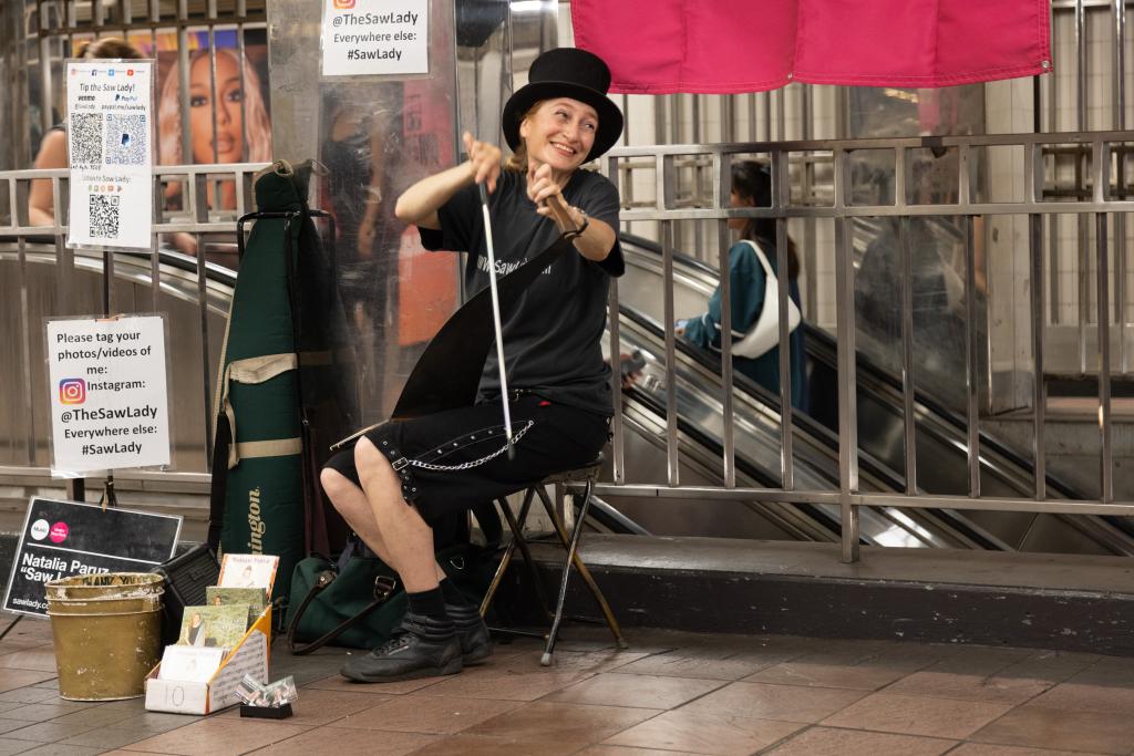 Paruz has been performing in the subway system for over two decades.