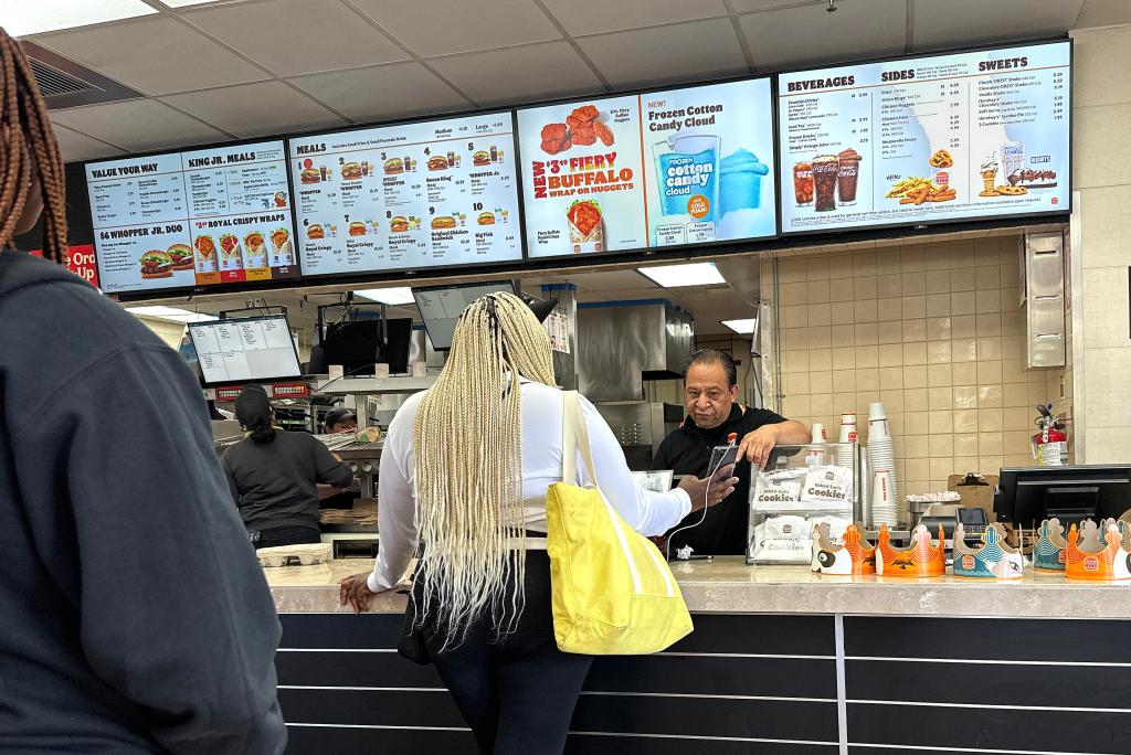 Fast food restaurants in California have seen a dip in foot traffic since a newly enacted minimum wage law went into effect, according to a report.