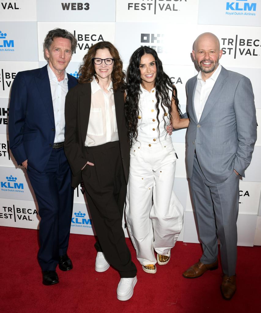 Andrew McCarthy, Ally Sheedy, Demi Moore and Jon Cryer in 2024. 