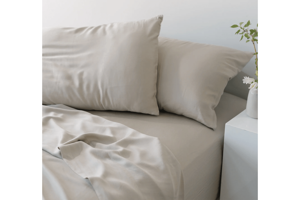 Best Overall: Cozy Earth Bamboo Sheet Set