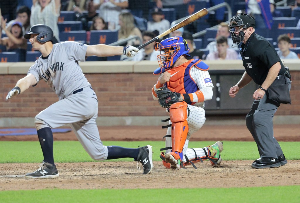 DJ LeMahieu strikes out to end the game in the ninth inning of the Yankees' loss.