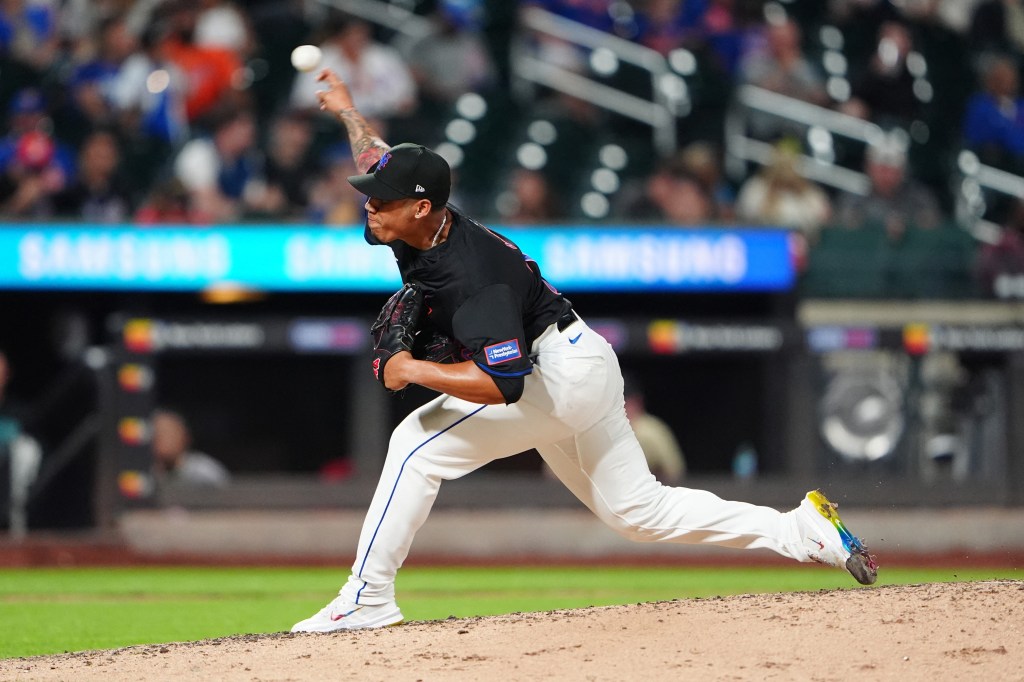 Reliever Dedniel Nunez, delivering a pitch last week, did not allow a run in his outing in the Mets' 6-3 win over the Nationals. 