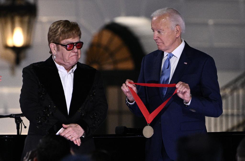 Joe B iden and Elton John