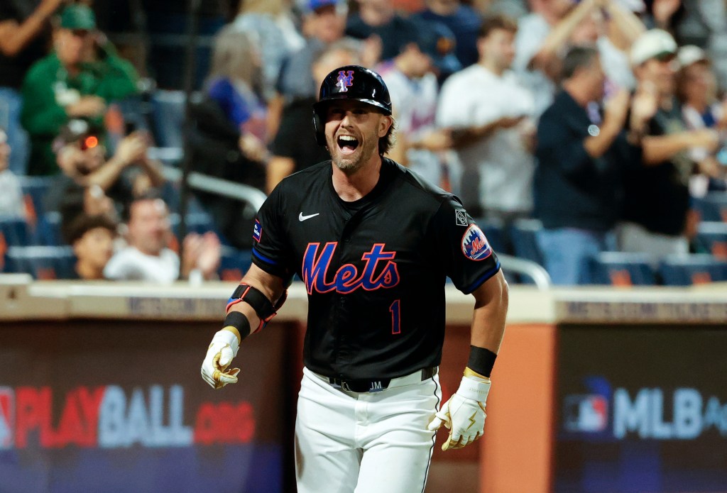 Jeff McNeil had a huge night for the Mets.