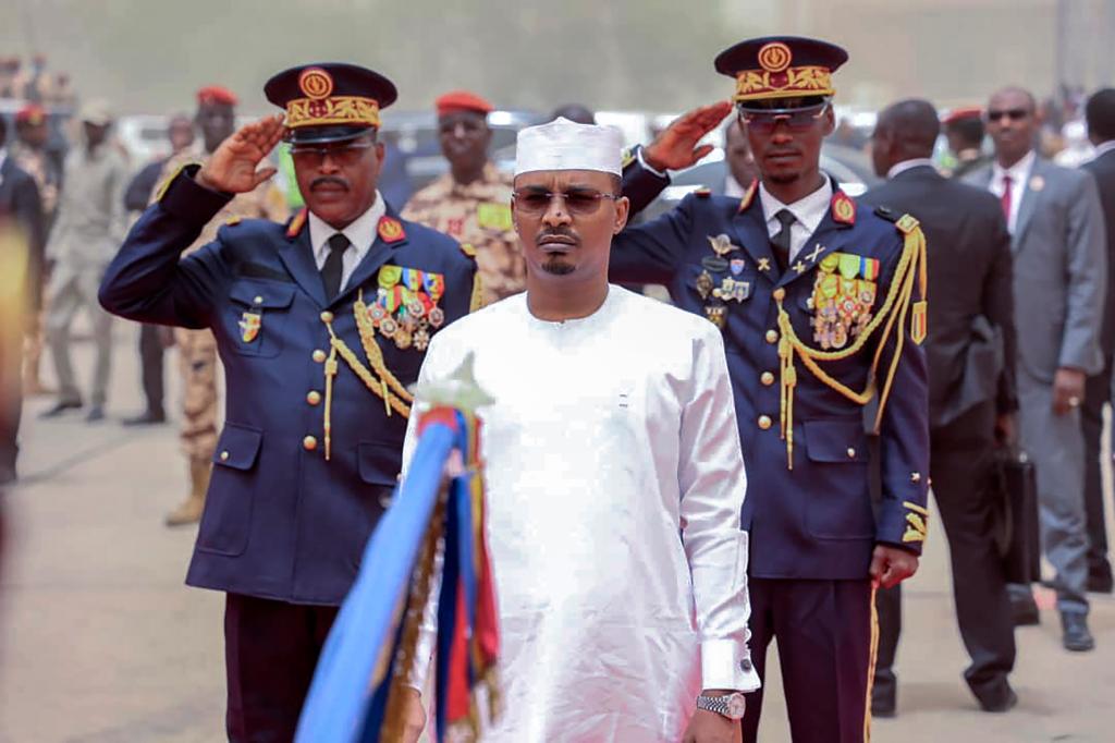 Chadian President Mahamat Deby Itno and soldiers 