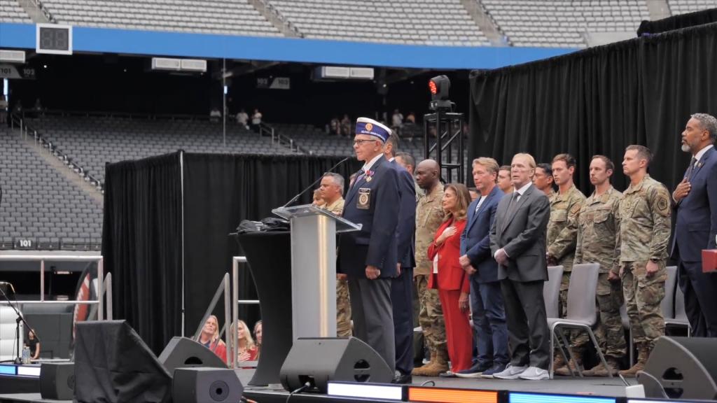 15,000 vets and their families packed the Raiders' home field, Allegiant Stadium, over the weekend in Las Vegas.