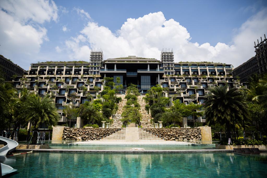 The Apurva Kempinski Bali resort, central meeting place of the G20 summit with a pool and trees