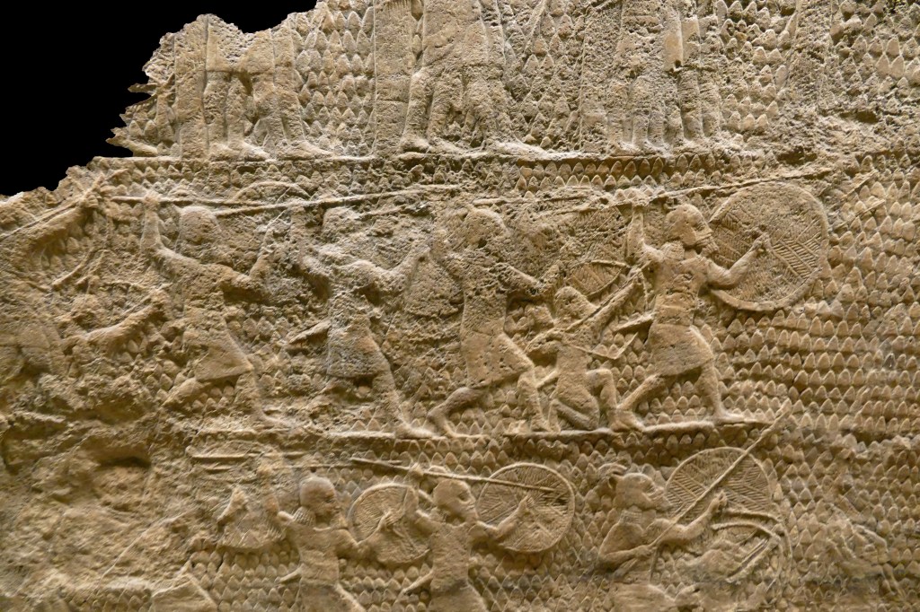Stone carved relief depicting an attack on Lachish