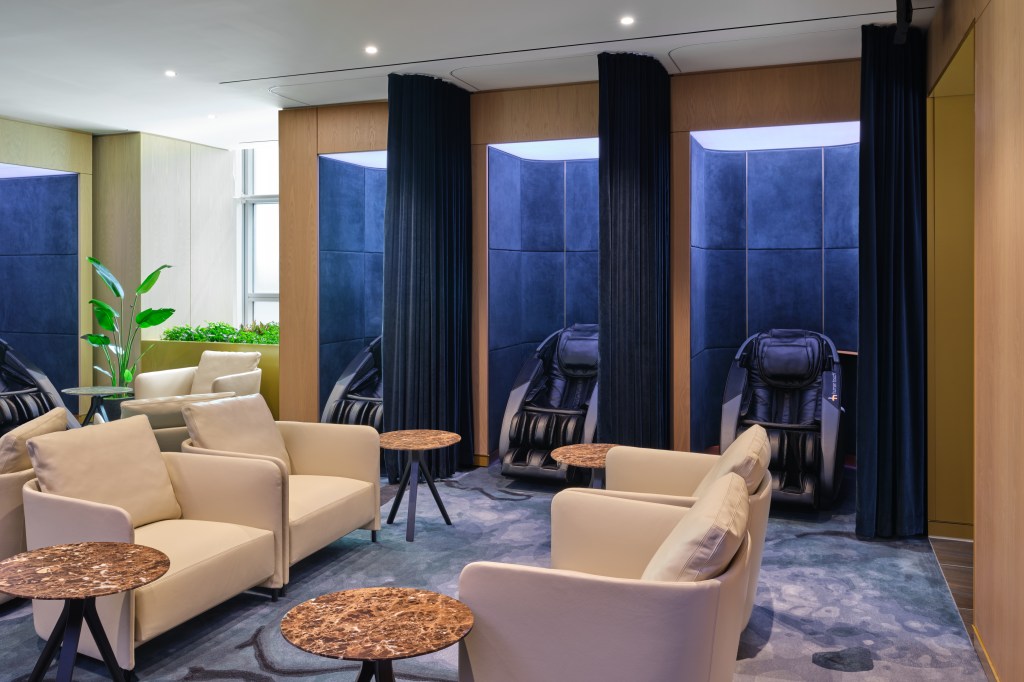 The lounge is accessible to Delta One ticket holders as well as members of the invite-only "360" club.