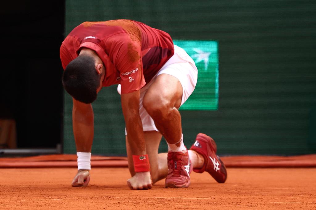 Novak Djokovic cited a knee injury when withdrawing from the French Open.