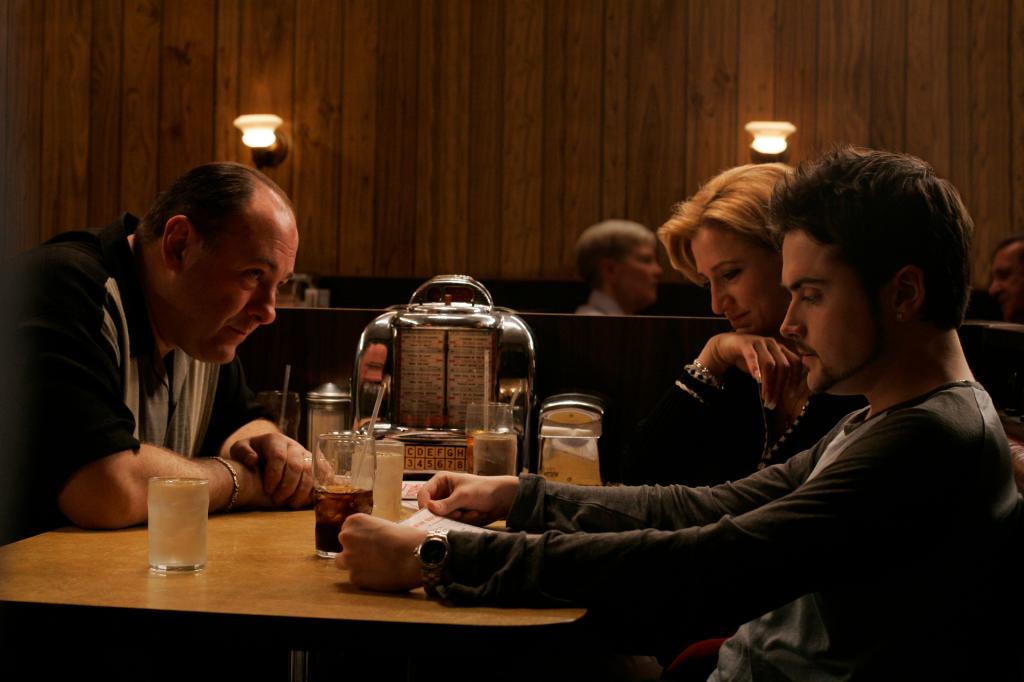 James Gandolfini, Edie Falco, and Robert Iler in the final episode of "The Sopranos"