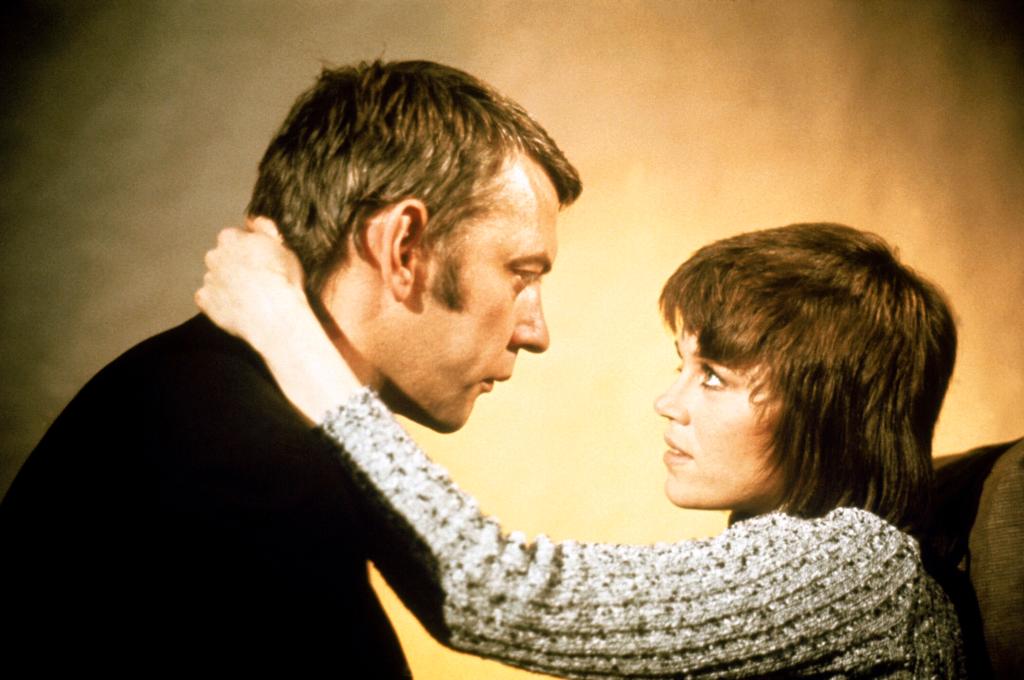 Donald Sutherland and Jane Fonda in 1971's "Klute."