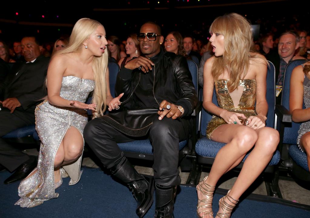 Lady Gaga and Taylor Swift at the 2013 American Music Awards