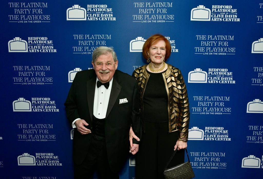 Lawrence Mandelker and Carolyn Mandelker attend as Bedford Playhouse honors Music Industry Legend Clive Davis and Board Chair Emeritus Sarah Long at 2023 Platinum Party For The Playhouse on April 29, 2023 in Bedford, New York.