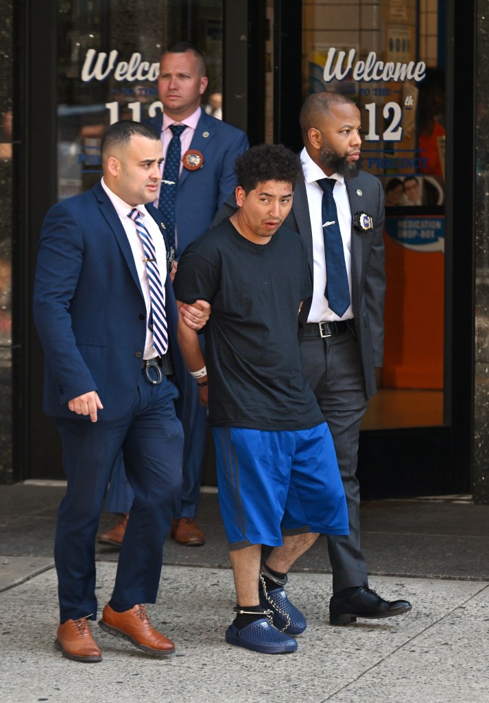 Kissena Park rapist perp walk
Tuesday, June 18, 2024
The alleged Kissena Park rapist Christian Geovanny Inga-Landi (25) was led in cuffs from the NYPD Special Victims Squad at 112th Precinct Station-house in Queens NY today.