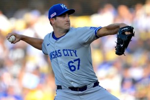 Seth Lugo picked up his AL-leading 10th win in the Royals' 7-2 win over the Dodgers.