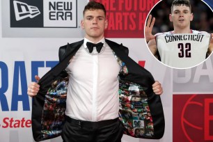 Donovan Clingan wears sentimental jacket at 2024 NBA Draft