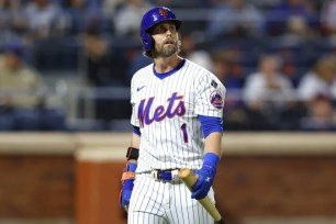 Jeff McNeil strikes out in the seventh inning as a pinch hitter in the Mets' 4-2 loss to the Marlins.