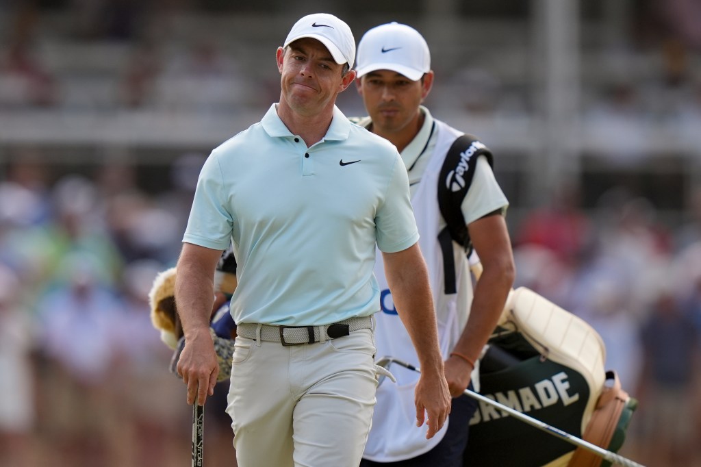 Rory McIlroy, of Northern Ireland, reacts on the 15th hole during the final round of the U.S. Open golf tournament Sunday, June 16, 2024, in Pinehurst, N.C.