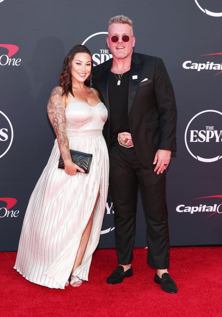 Pat McAfee with his wife Samantha in 2023.