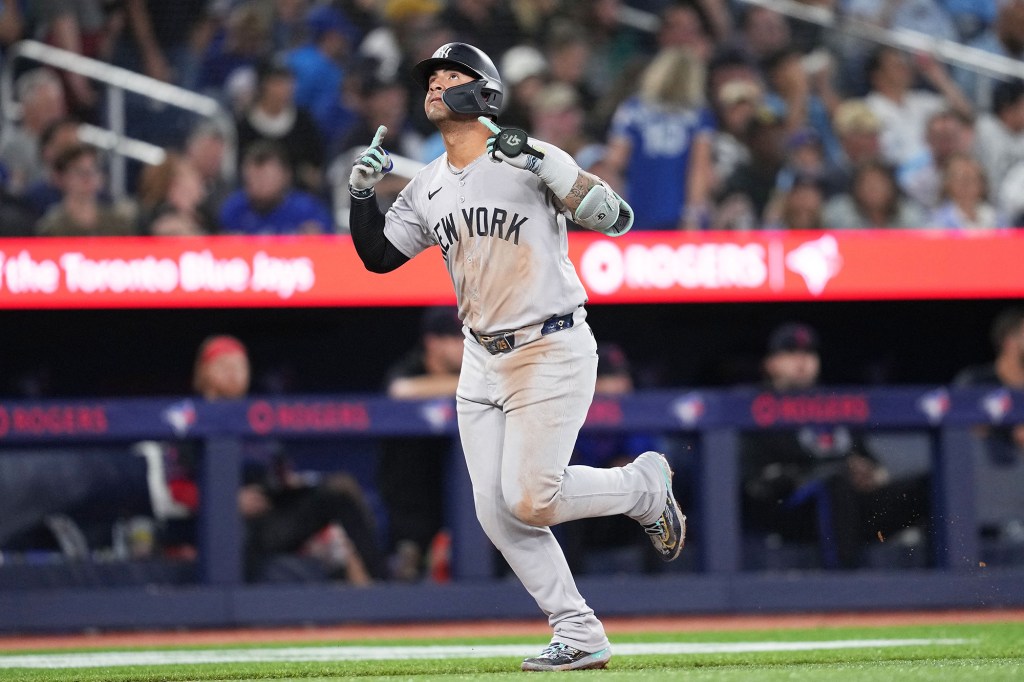 Gleyber Torres homered in the sixth inning of the Yankees' game Friday.