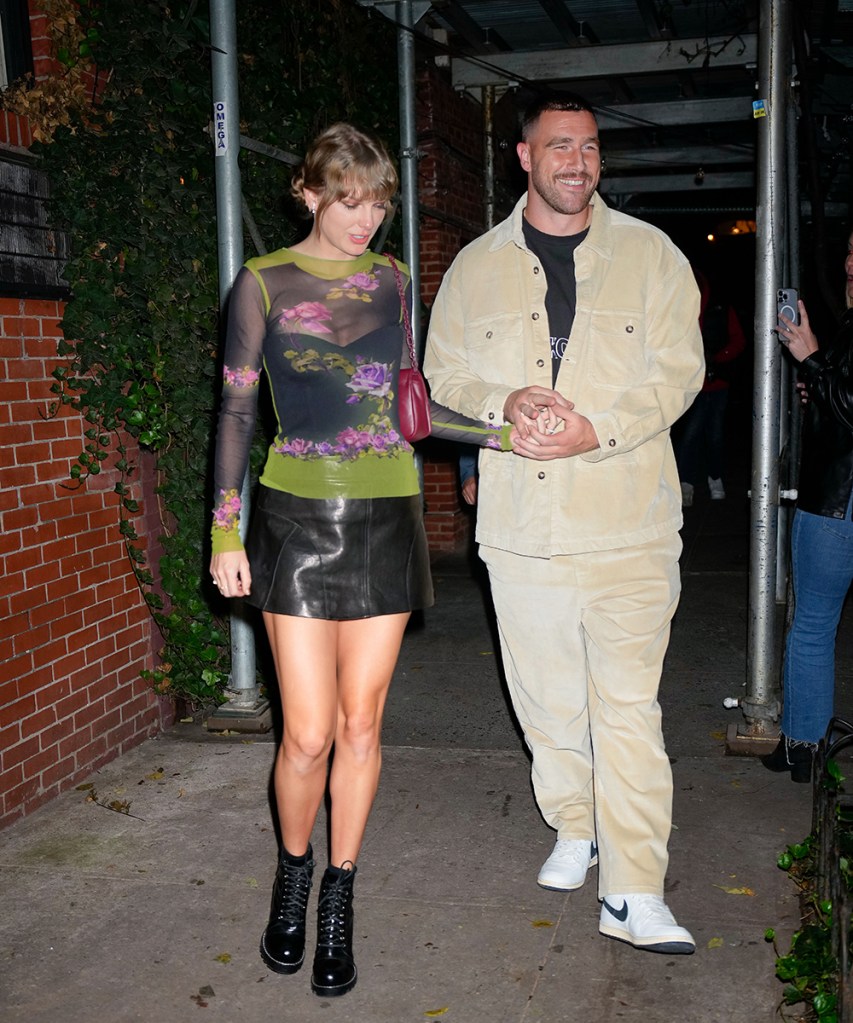 Taylor Swift and Travis Kelce have dinner at Waverly Inn on October 15, 2023 in New York City.  