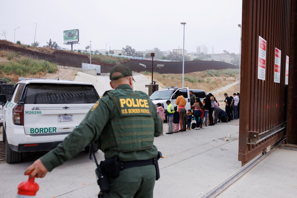 Border Patrol and migrants