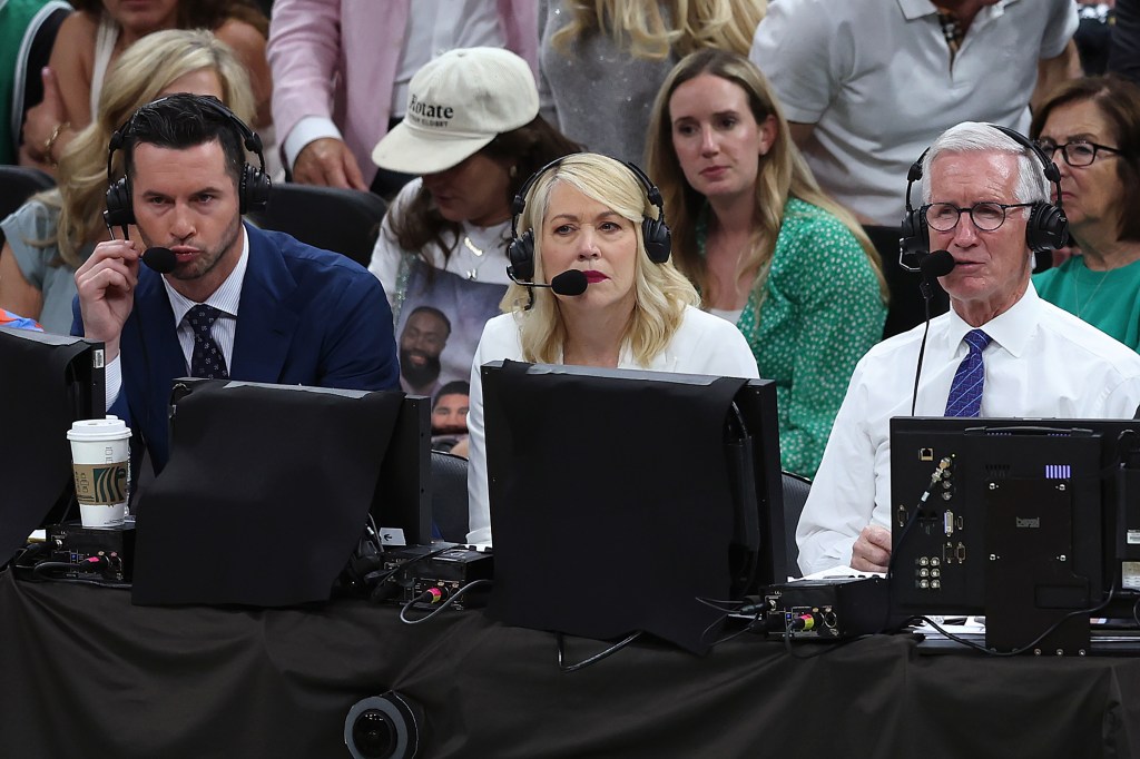 JJ Redick (l.) with Doris Burke (c.) and Mike Breen (r.) calling Game 5 of the 2024 NBA Finals for ABC.