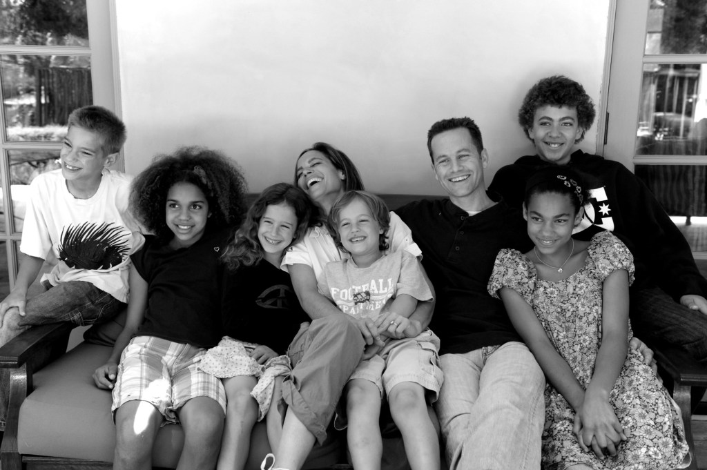 kirk cameron and chelsea noble and their six children