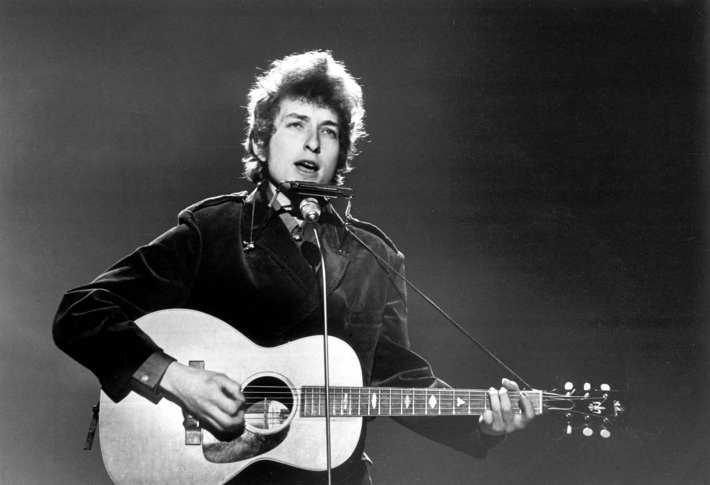 Bob Dylan singing. 