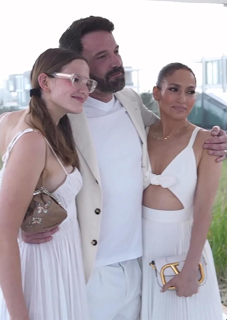 Ben Affleck and Jennifer Lopez with his daughter Violet