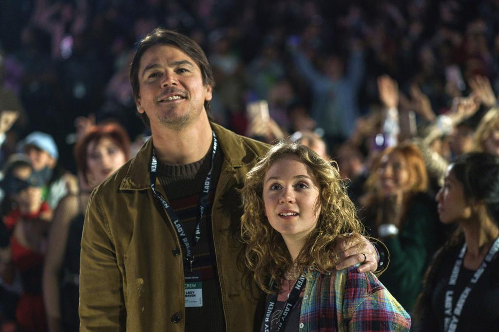 Josh Hartnett and Ariel Donoghue in M. Night Shyamalan's latest thriller "Trap."