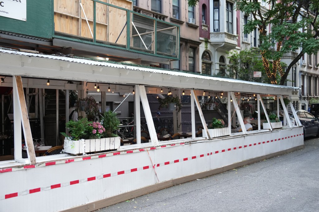 View of an outdoor dining shed at Arte Cafe.