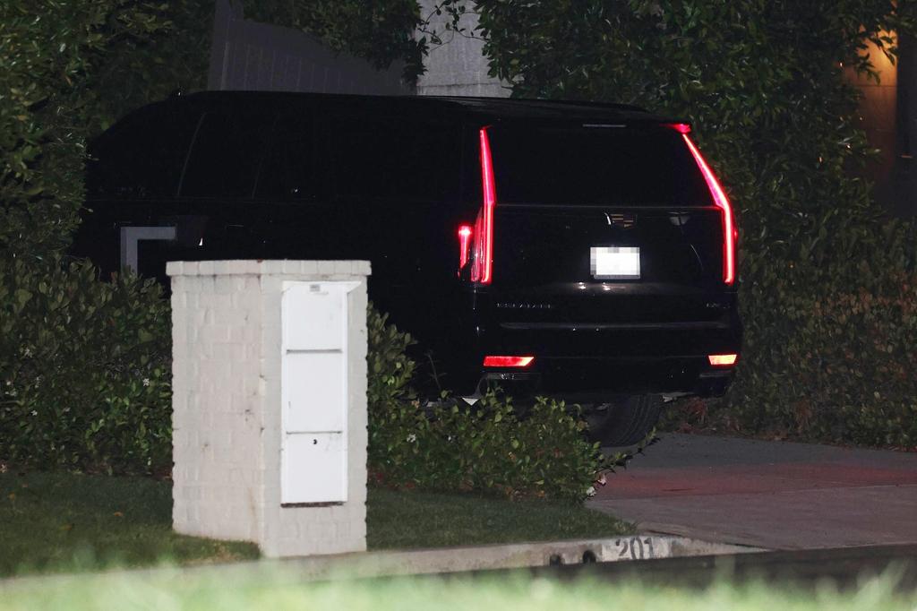 Jennifer Lopez arrived at Ben Affleck's house at 5 PM on Sunday, August 11, 2024 and was seen leaving around 9:45 PM.