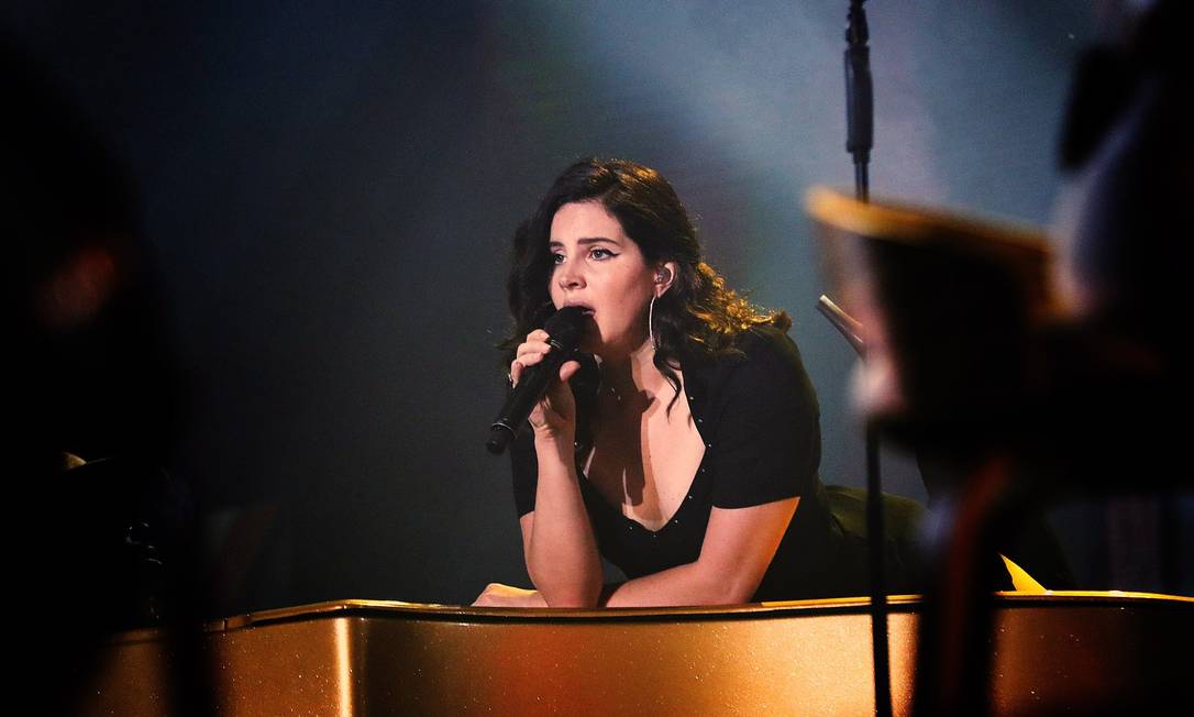 Lana Del Rey em seu show no festival Lollapalooza Brasil, realizado em março de 2018, em São Paulo Foto: Lucas Tavares / Agência O Globo