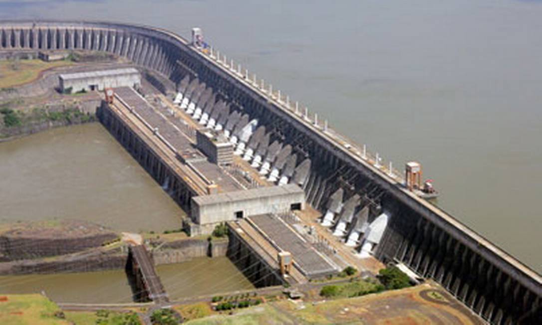 Hidrelétrica de Itaipu, a maior do país, tem gerado o menor volume de energia em décadas. Foto: Divulgação