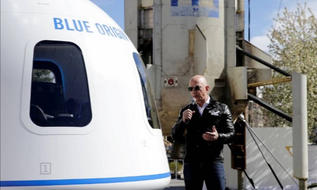 A Blue Origin, do ex-CEO da Amazon Jeff Bezos, contesta contrato fechado pela Nasa com a empresa de Elon Musk Foto: Reuters